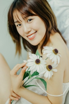 嫩草欧美一二三四